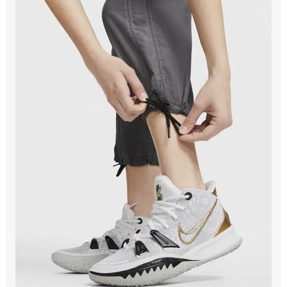 Nike Women’s Retro Fly Pants Dri-fit Gray Size Small NWT - Picture 4 of 10